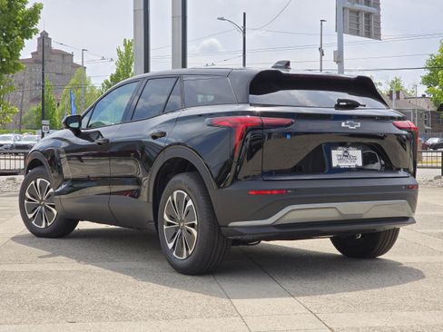 New 2025 Chevrolet Blazer EV LT image 8