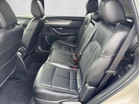 Used 2024 MAZDA CX-90 3.3 Turbo w/ Preferred Plus image 7