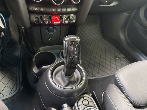 Used 2024 MINI Cooper S FWD image 38