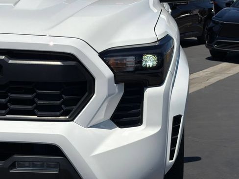 Certified 2024 Toyota Tacoma TRD Sport RWD image 13