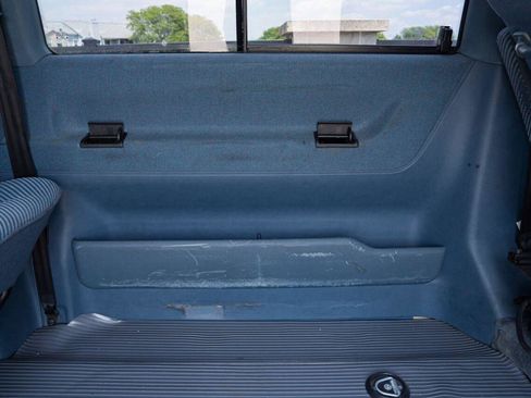Used 1993 Volkswagen Eurovan GL FWD image 35