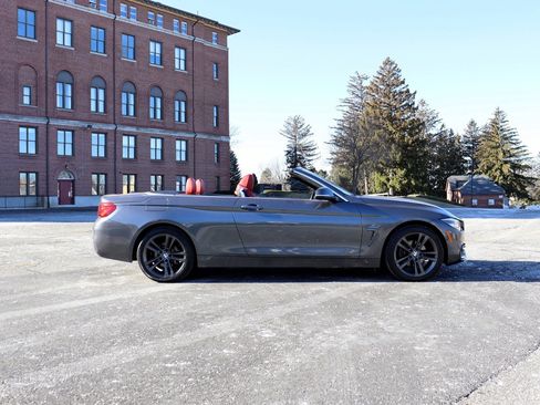 Used 2020 BMW 430i xDrive Convertible w/ Executive Package image 35