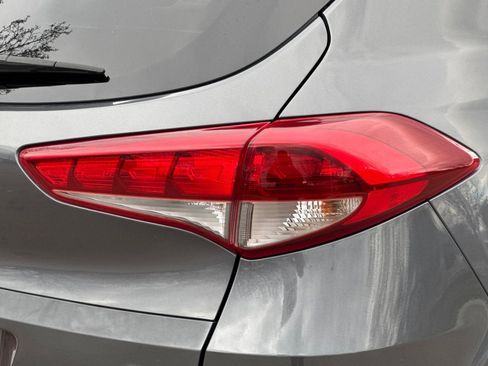 Used 2017 Hyundai Tucson SE image 49