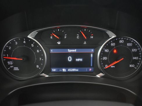 Used 2022 GMC Terrain SLT w/ Tech Package image 32