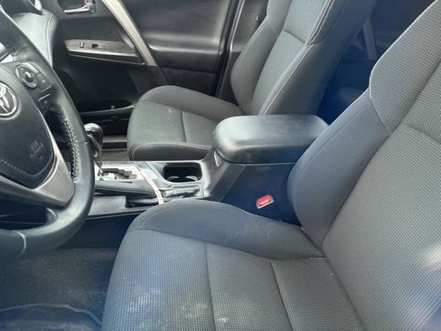 Used 2018 Toyota RAV4 Adventure image 10