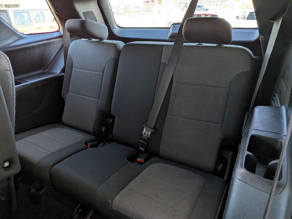 Used 2023 Chevrolet Traverse LT AWD/4WD image 28
