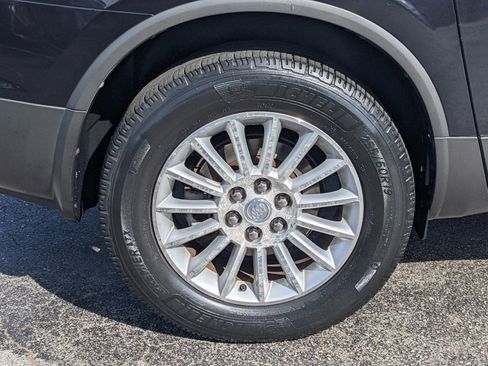 Used 2010 Buick Enclave CXL w/ Trailering Provision Package image 8