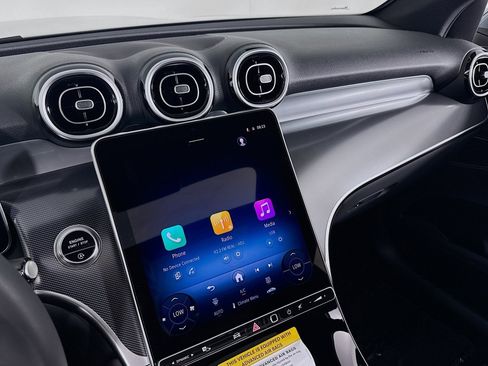 New 2026 Mercedes-Benz GLC 300 image 19
