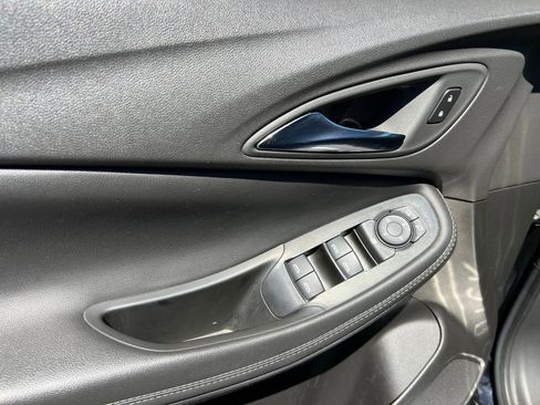 Used 2023 Buick Encore GX Select image 21