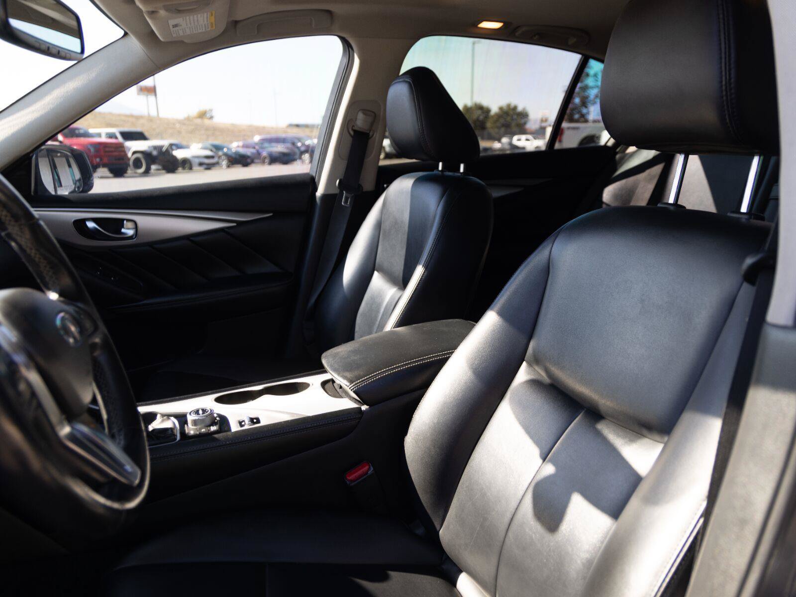 Used 2021 INFINITI Q50 Luxe w/ Cargo Package AWD/4WD image 16