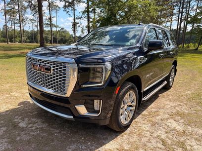 Used 2023 GMC Yukon Denali w/ LPO, Floor Liner Package