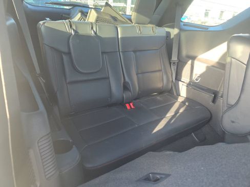 Used 2025 Ford Explorer ST-Line AWD/4WD image 6