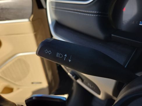 Used 2022 Jeep Grand Cherokee L Limited image 26