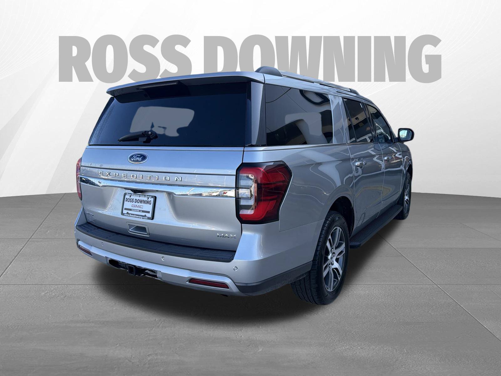 Used 2024 Ford Expedition Max Limited RWD image 4