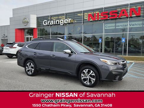 Used 2022 Subaru Outback Touring XT image 1