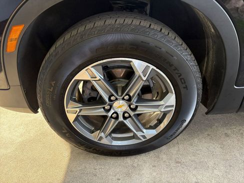 Used 2025 Chevrolet Blazer LT image 30