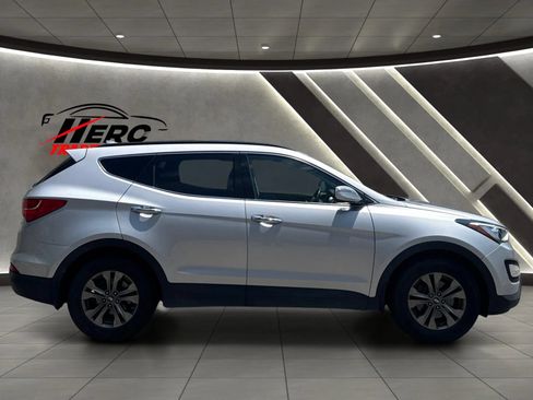 Used 2013 Hyundai Santa Fe Sport FWD image 4