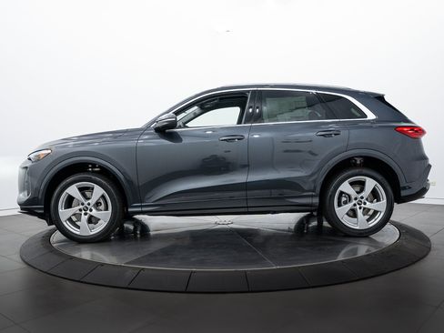 New 2025 Audi Q5 Premium Plus image 7