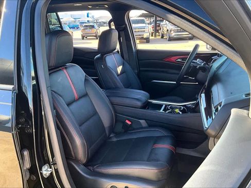 Used 2024 Chevrolet Traverse RS w/ LPO, Floor Liner Package image 10