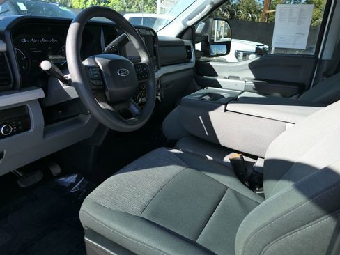 Used 2024 Ford F250 XLT image 10