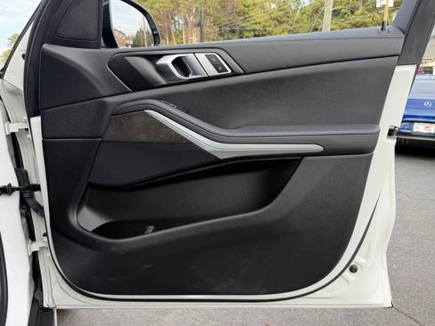 Used 2022 BMW X5 sDrive40i w/ Premium Package image 37