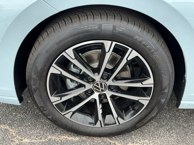 New 2027 Volkswagen Jetta Sport FWD image 9