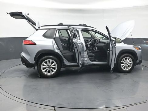 Certified 2024 Toyota Corolla Cross LE image 53