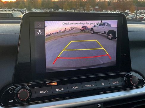 Used 2024 Kia Forte LXS image 19