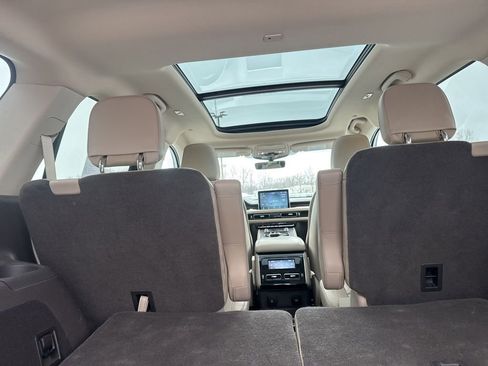 Used 2023 Lincoln Aviator Reserve w/ Equipment Group 201A image 23