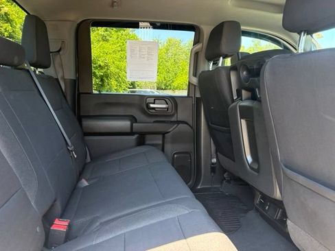 Used 2025 Chevrolet Silverado 2500 Custom w/ Custom Value Package AWD/4WD image 18