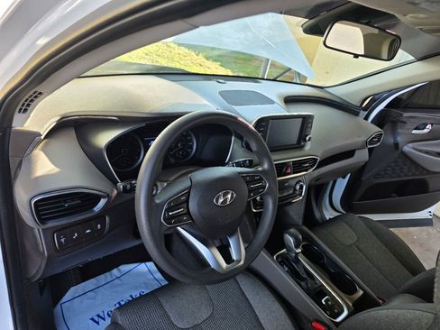 Used 2019 Hyundai Santa Fe SE FWD image 13