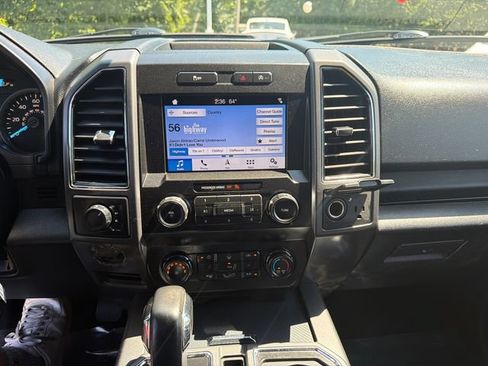 Used 2019 Ford F150 XLT w/ Equipment Group 302A Luxury AWD/4WD image 31