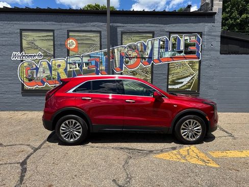 Used 2024 Cadillac XT4 Premium Luxury w/ Active Safety Package AWD/4WD image 28