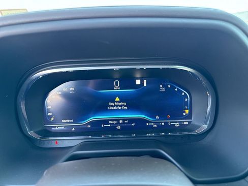 Used 2022 Chevrolet Tahoe LT image 13