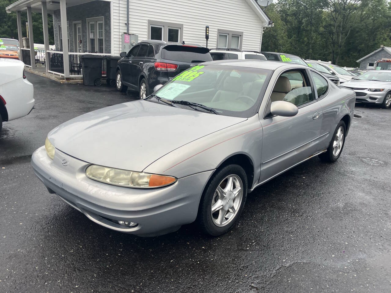 Used 1999 Oldsmobile Alero GLS FWD image 11
