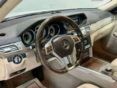 Used 2014 Mercedes-Benz E 350 4MATIC Wagon w/ Premium 1 Package image 43