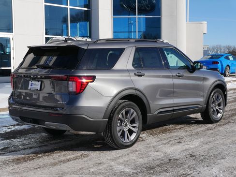 New 2026 Ford Explorer Active w/ Active Comfort Package image 3