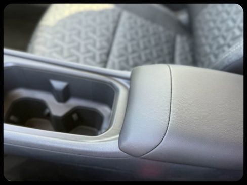 New 2026 Nissan Kicks SV image 33