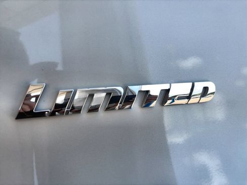 Used 2023 Toyota 4Runner Limited RWD image 32