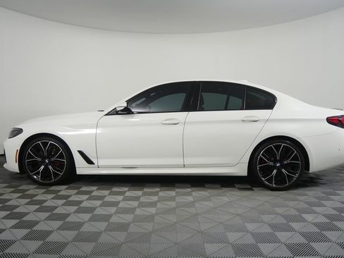 Used 2023 BMW 530i w/ M Sport Package image 6