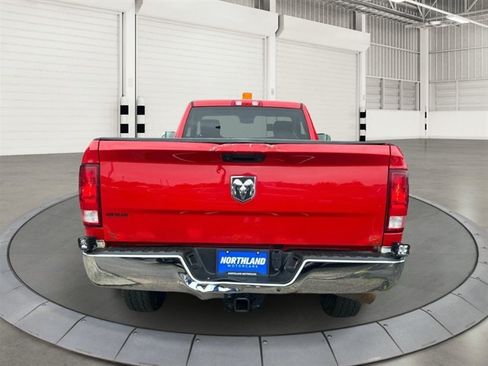 Used 2018 RAM 3500 Tradesman w/ Chrome Appearance Group AWD/4WD image 3