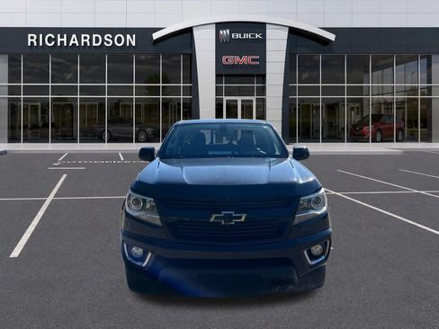 Used 2019 Chevrolet Colorado Z71 w/ Z71 Midnight Edition AWD/4WD image 9