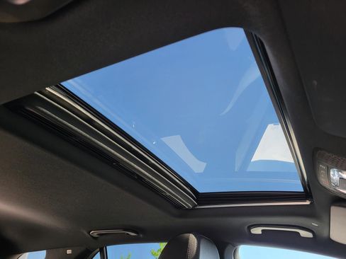 Used 2023 Mercedes-Benz GLE 350 image 8