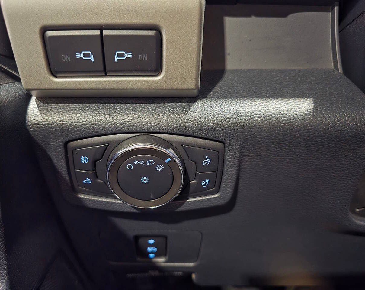 Used 2022 Ford F250 Lariat w/ Tremor Off-Road Package AWD/4WD image 19