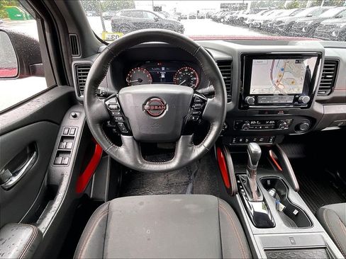 Used 2023 Nissan Frontier PRO-4X w/ Pro Convenience Package AWD/4WD image 16
