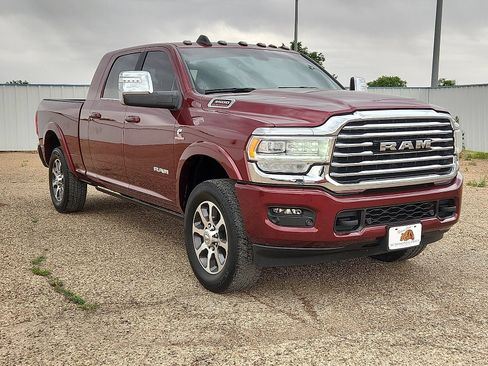 Used 2024 RAM 3500 Limited AWD/4WD image 6