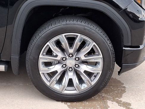 Used 2024 GMC Sierra 1500 Denali w/ Denali Reserve Package image 8