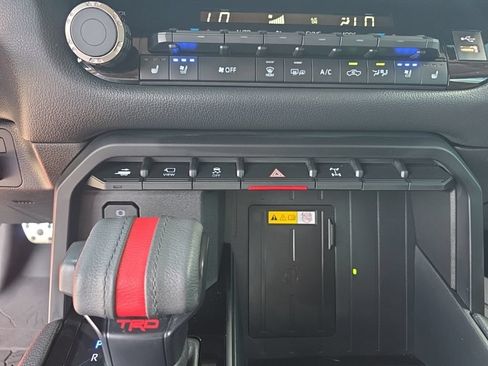Certified 2022 Toyota Tundra TRD Pro AWD/4WD image 22