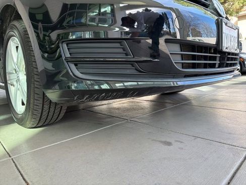 Used 2017 Volkswagen Golf SE image 15