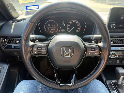 Used 2024 Honda Civic Sport image 11